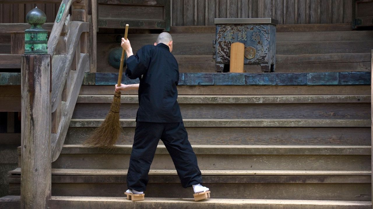 Japan's Secrets to Mastering Community Cleanliness