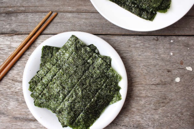 The Benefits of Eating Seaweed Snacks